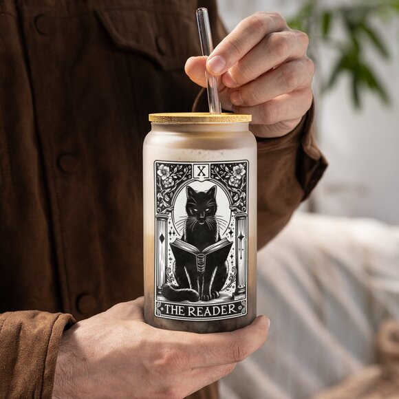 The Reader, Cat Tarot Card, Cat Reader Tumbler, Witchy Tarot Mug, for Cat Lovers - Picture 2 of 7